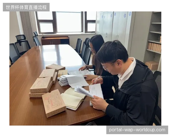 北美各球场转播中心部署数字水印实时监控规避了非法信号注入带来的版权合规风险